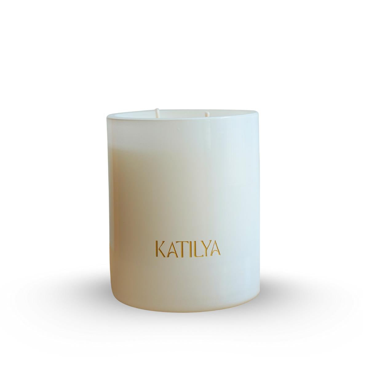 Akrotil Bergamot, Lotus ve Yasemin Kokulu El Yapımı Soya Mum (220g)