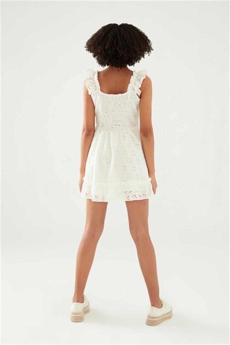 Askılı Kare Yaka Güpür Elbise