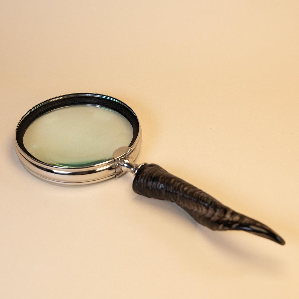 Boynuz Saplı Büyüteç Kemik