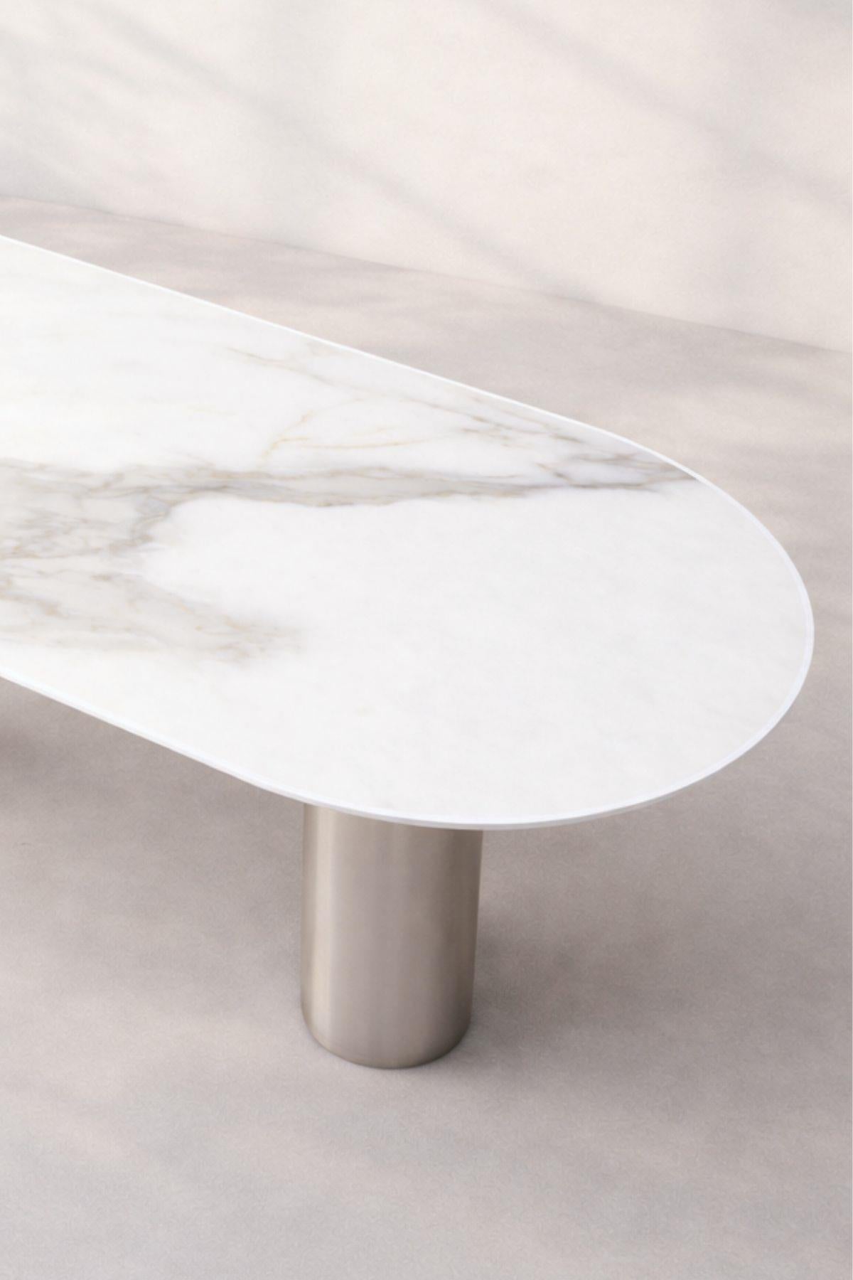 Breeze Metal Leg Dining Table
