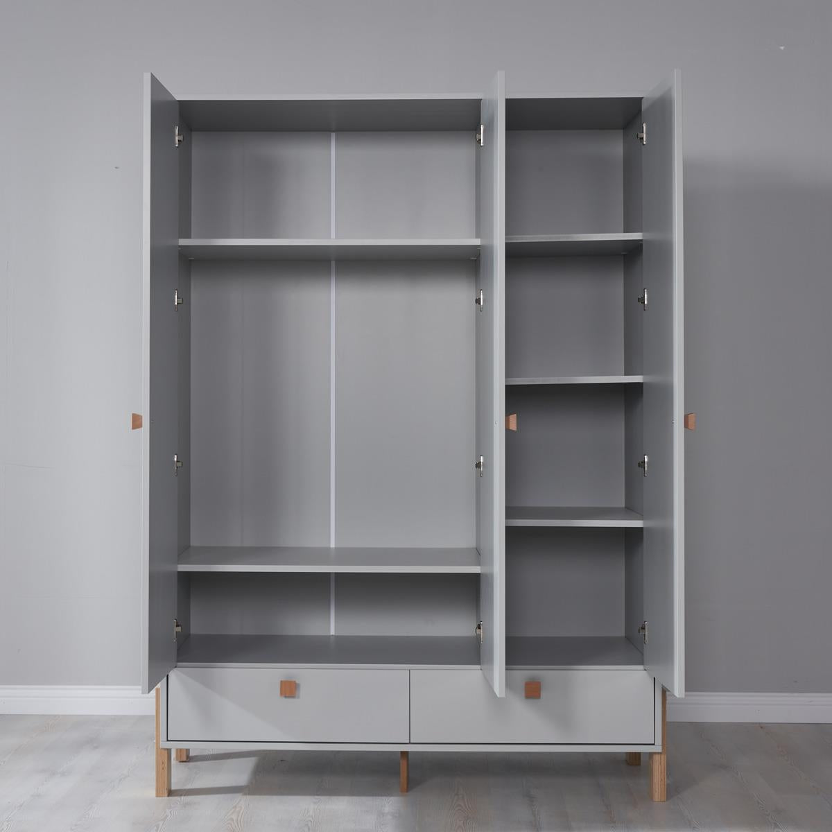 Cloud Nine Üç Kapılı Gardırop