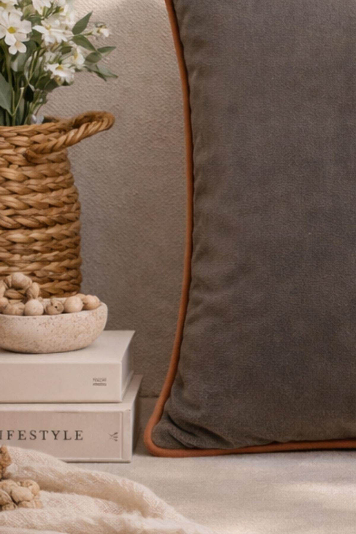 Kahverengi Biyeli Yeşil Kadife Kırlent