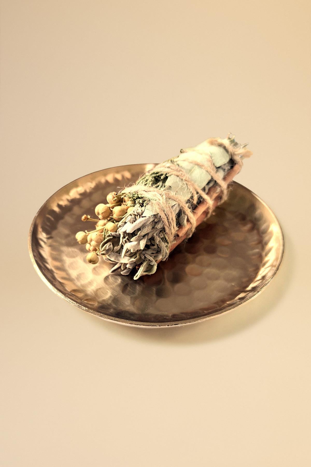 Metal Bitkisel Tütsülük