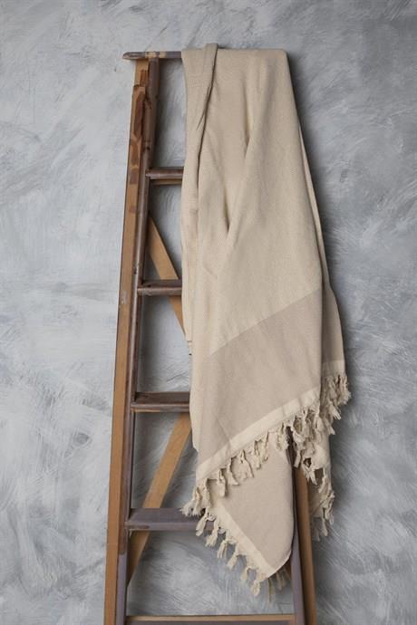 Nefes Desenli Çift Kişilik Pike Bej