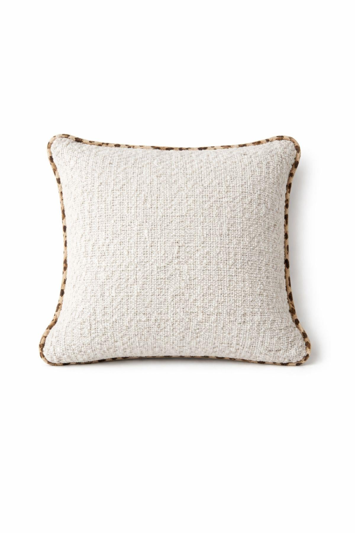 Renkli Biyeli Kırlent