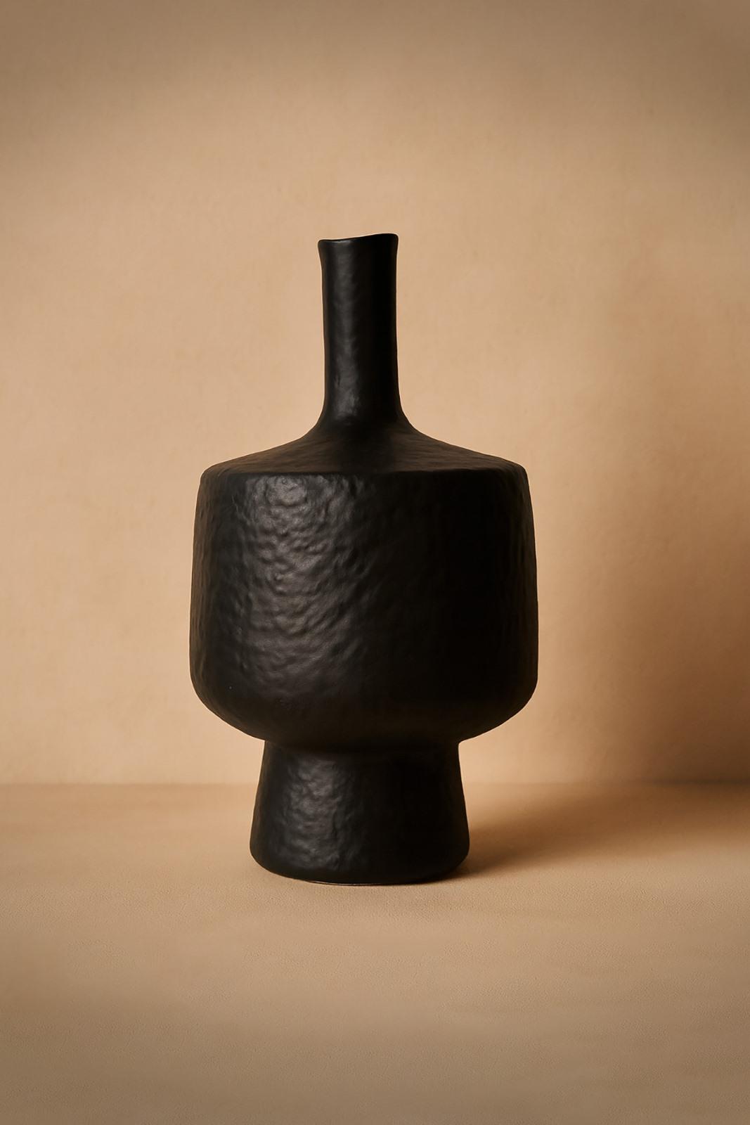 Seramik Vazo Siyah