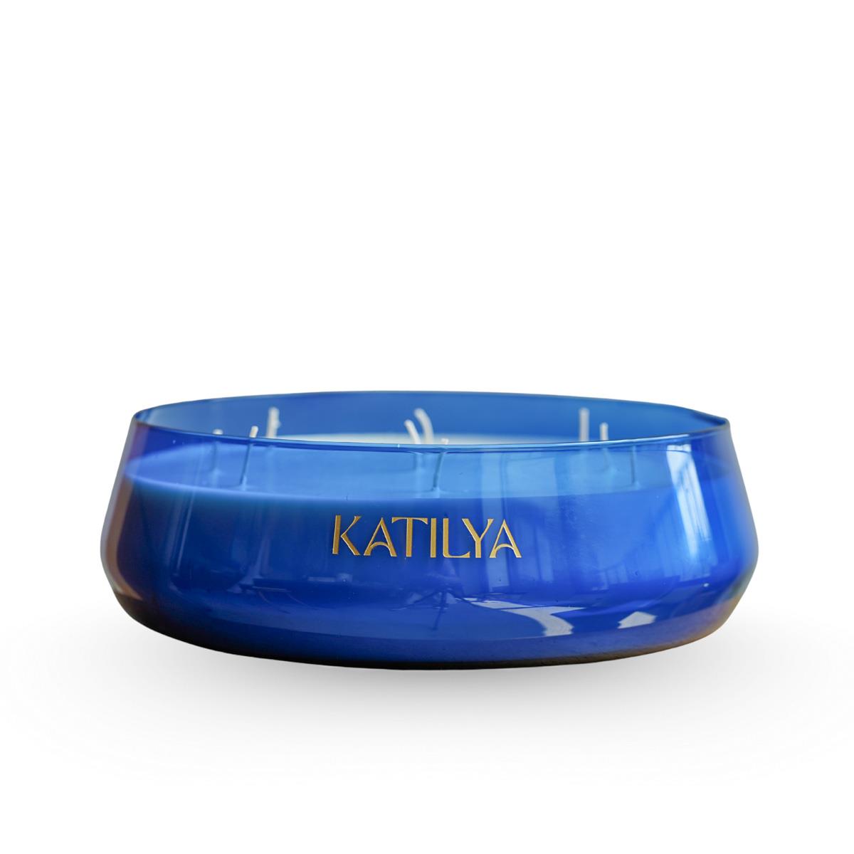 Yaka Çanak Mum – 2000 gr | Vanilya, Misk ve Amber ile Pudramsı & Sakin Bir Atmosfer