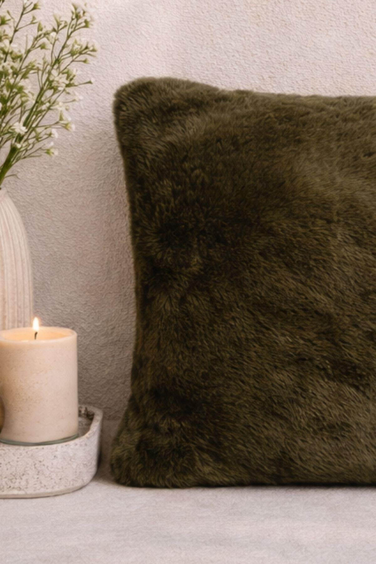 Yeşil Peluş Kırlent