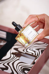 Scent Book Euphoria – Paçuli ve Kakule Notalı Lav Taşlı Oda Kokusu Seti – 50 ml — CHAPPAL