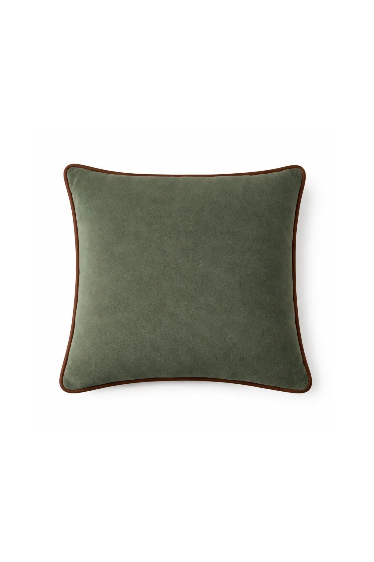 Açık Kahverengi Biyeli Haki Kadife Kırlent