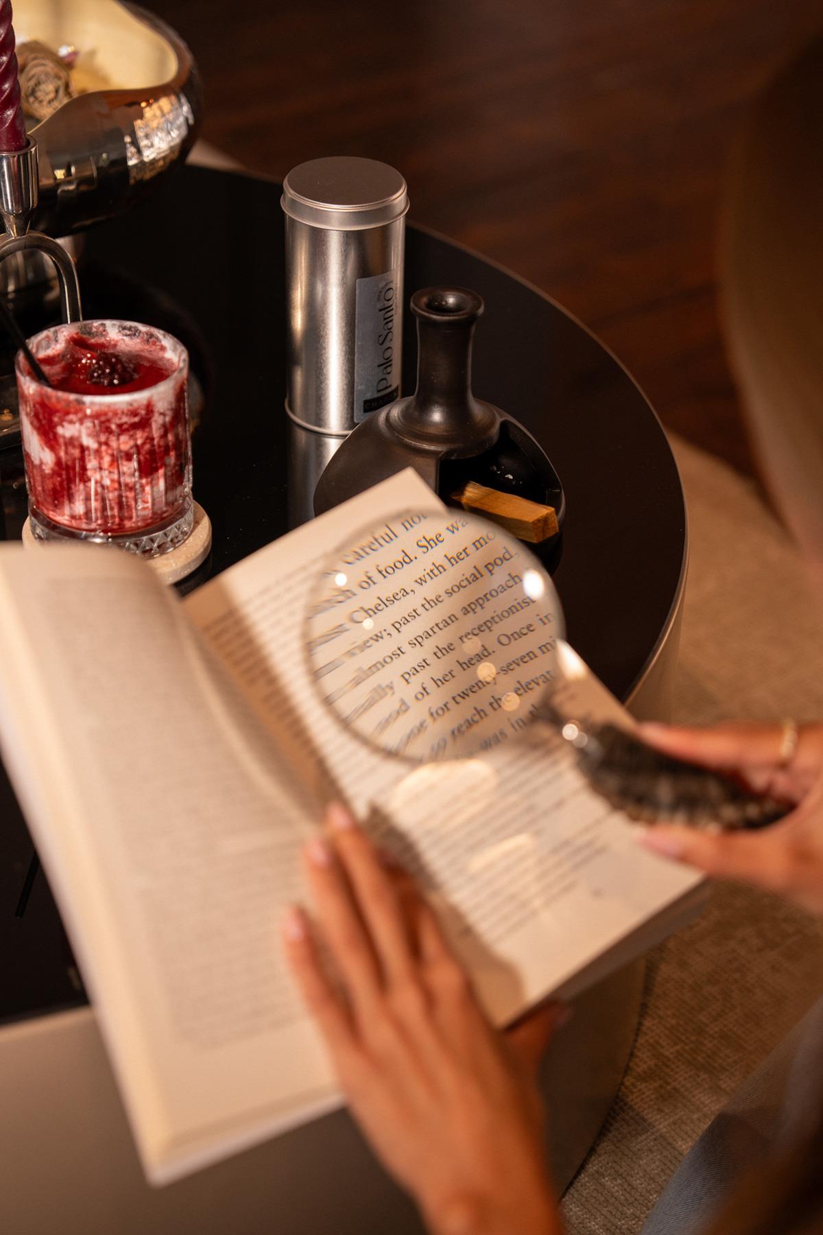 Boynuz Saplı Büyüteç Kahverengi