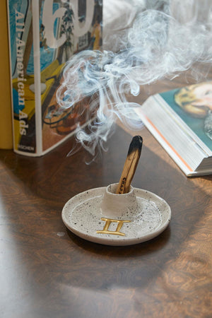 İkizler Burcu Temalı Tütsülük