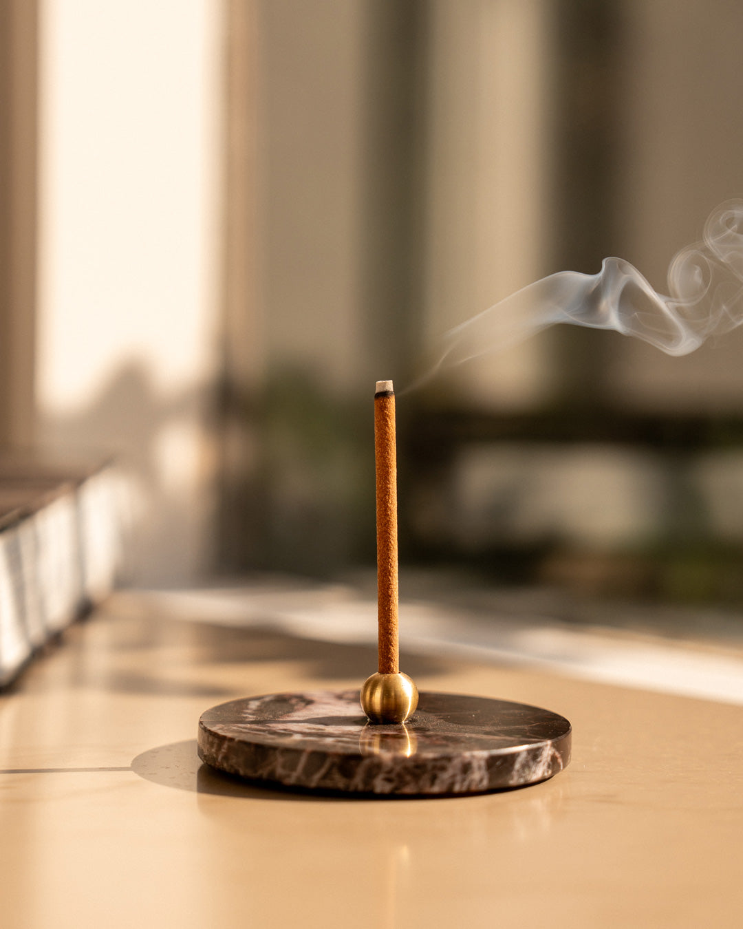 Golden Cherry Stick Tütsülük doğal yaşam alanında – alternatif 2