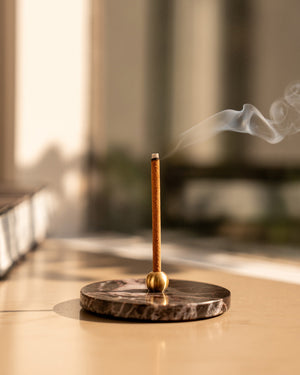 Golden Cherry Stick Tütsülük doğal yaşam alanında – alternatif 2