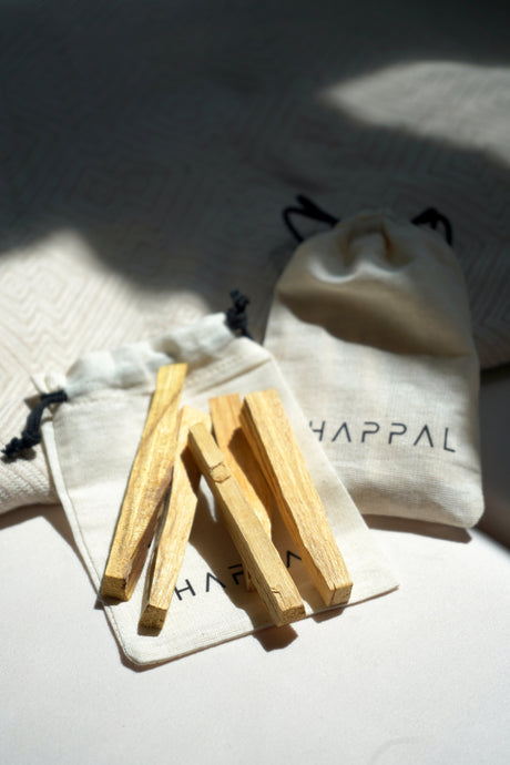 Palo Santo 25 Gr doğal yaşam alanında