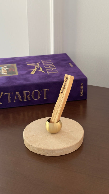 Traverten Palo Santo Tütsülük doğal yaşam alanında – alternatif 2
