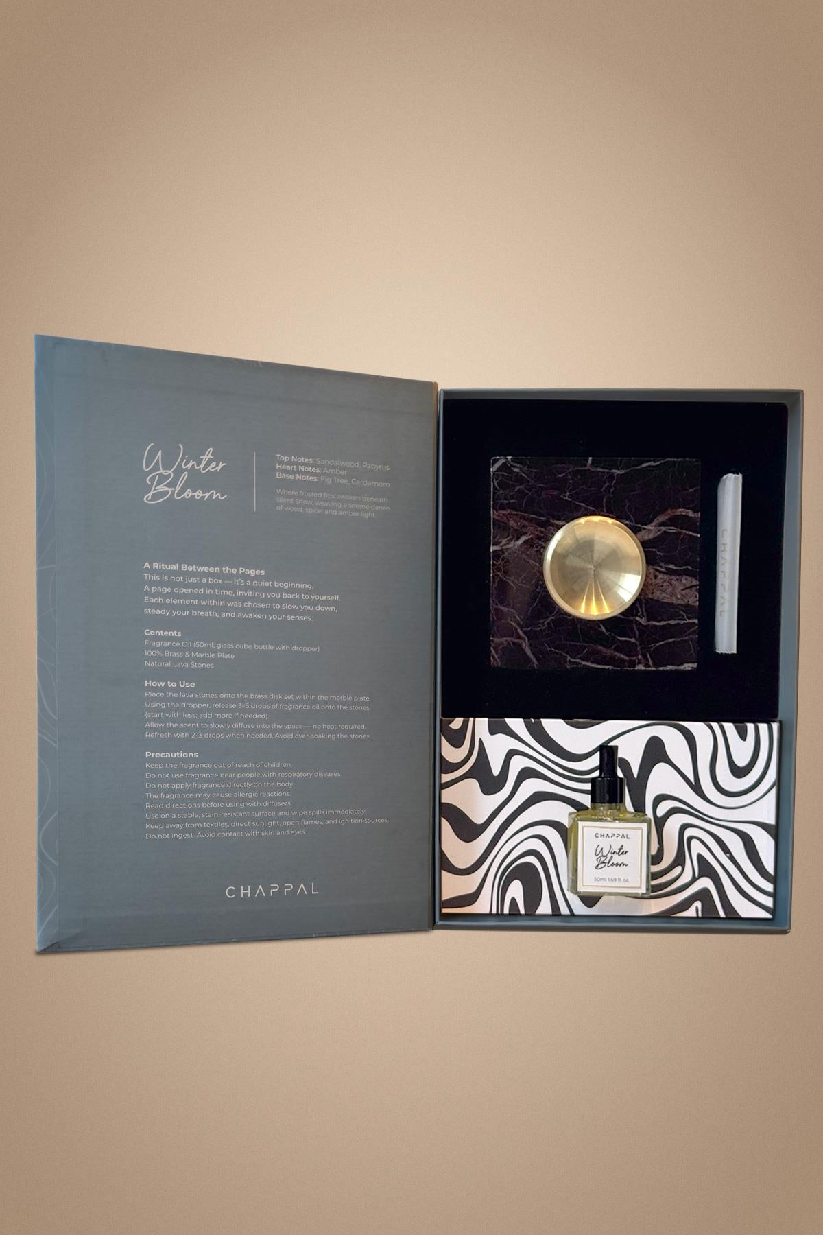 Scent Book Winterbloom