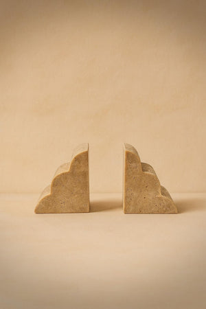 Traverten Kitap Tutucu